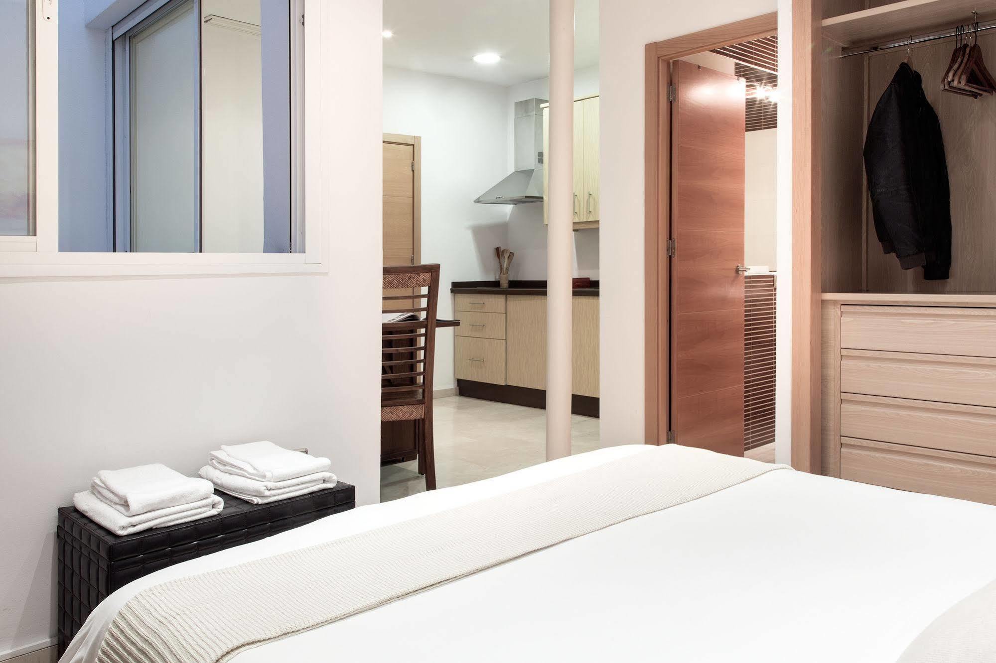Puerta Catedral Studios 세비야 외부 사진